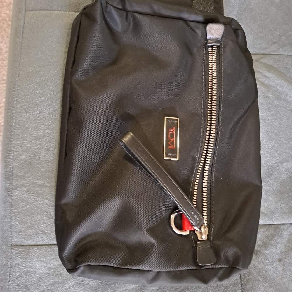 Tumi Maldives waist pack